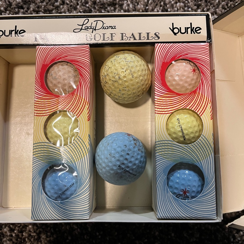 Lady Diana Pastel Golf Balls - Picture 2 of 3